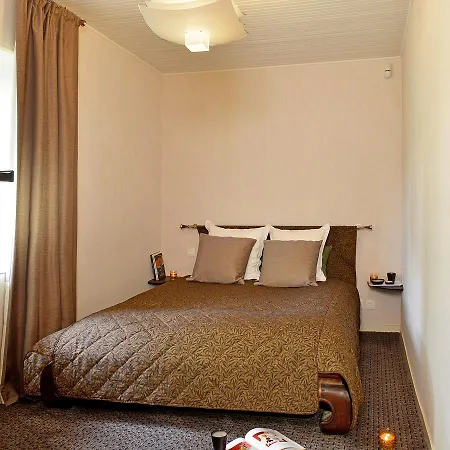 Domaine De La Corbe Bed and breakfast 4*