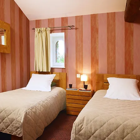 Domaine De La Corbe 4* Bournezeau