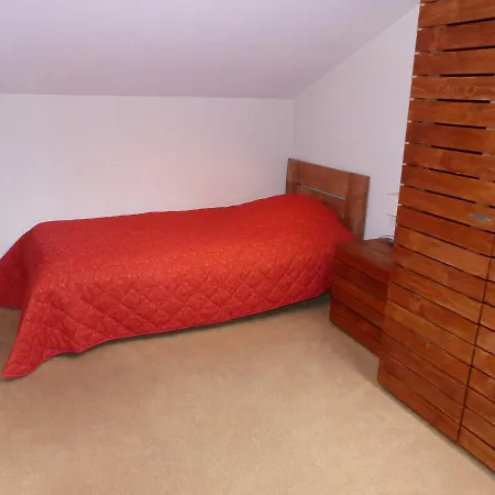 Domaine De La Corbe Bed and breakfast