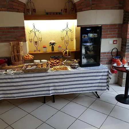 Domaine De La Corbe Bed and breakfast 4*