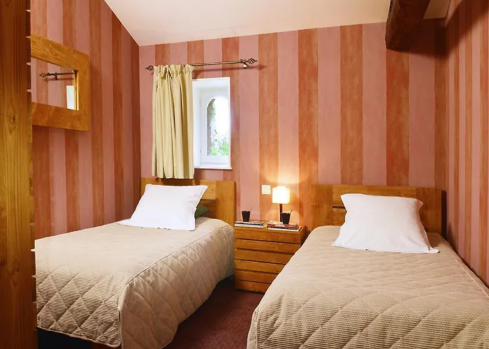 Domaine De La Corbe 4* Bournezeau