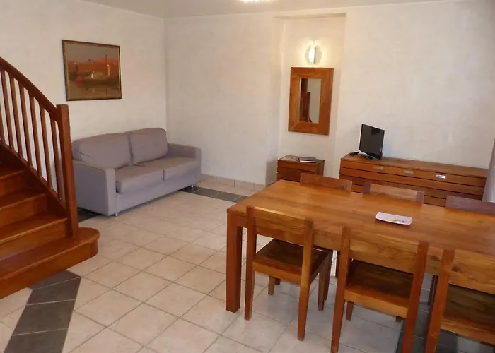 فندق مبيت وإفطار Domaine De La Corbe Bournezeau