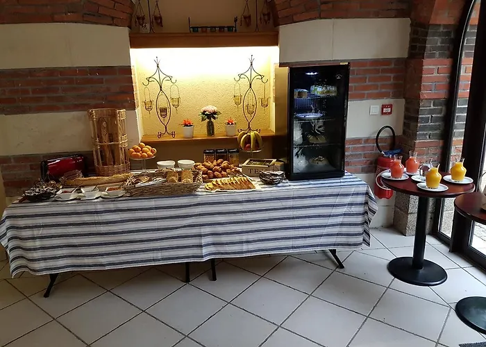 Domaine De La Corbe Couette-café 4*