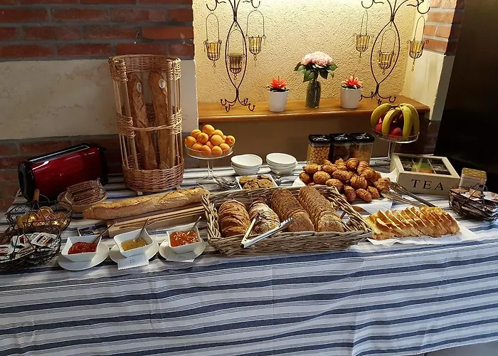 Domaine De La Corbe 4* Bournezeau